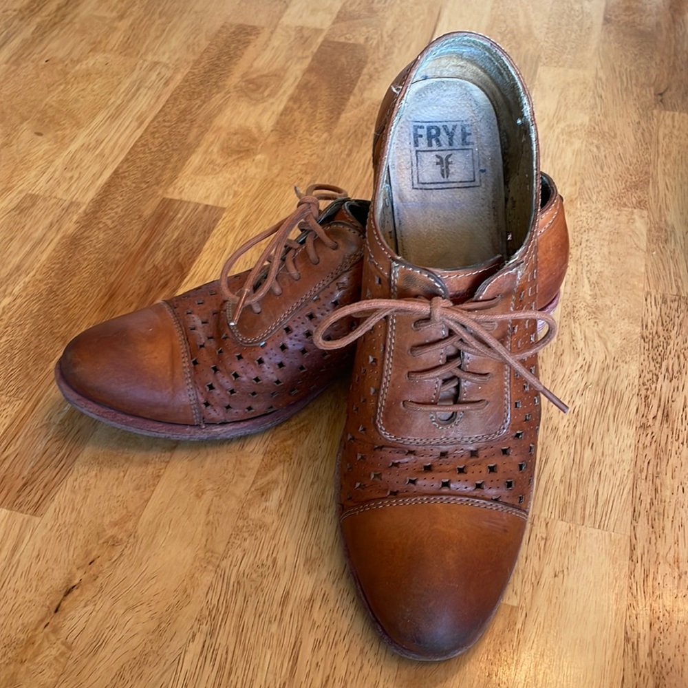 Frye Perforated Tan Leather Oxfords
